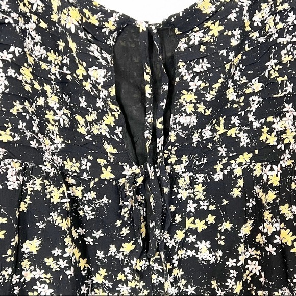 FREE PEOPLE INTIMATELY DESSA WOMEN BLACK FLORAL BODYSUIT SIZE MEDIUM BRAND NEW - Picture 5 of 7